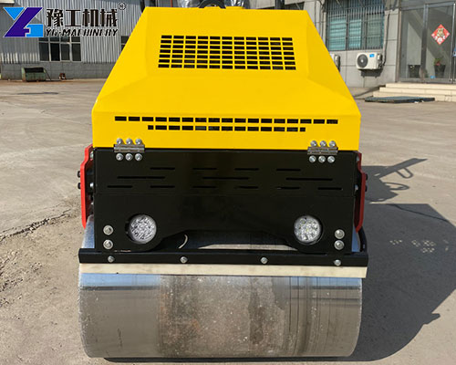 compact road roller