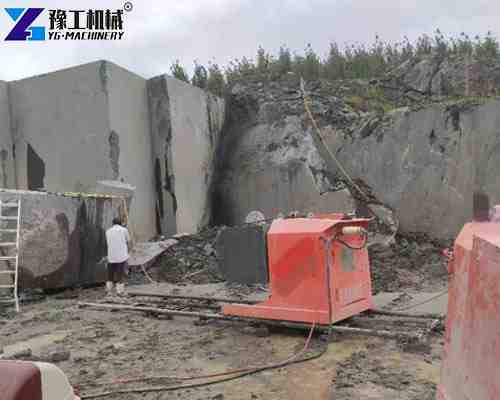 the crawler type wire saw machine