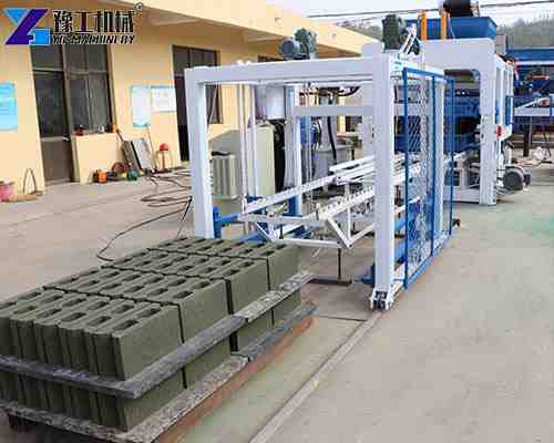 concrete block making machine