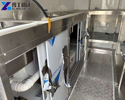 food kitchen trailer internal structure