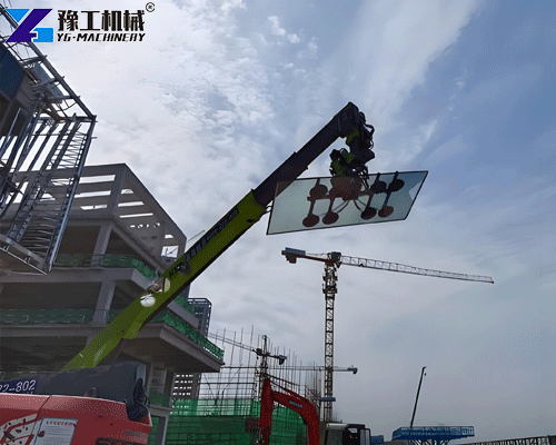 glass lifter machine attached to spider crane for glass lifting