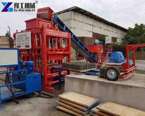 hollow blocks making machine