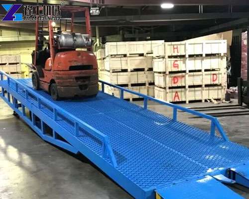mobile loading dock ramps