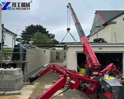 tracked mini crane