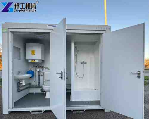 cabins with shower and toilet