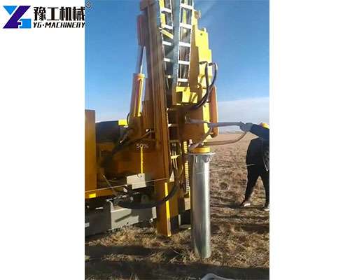 solar farm piling machine