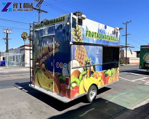 smoothie bar