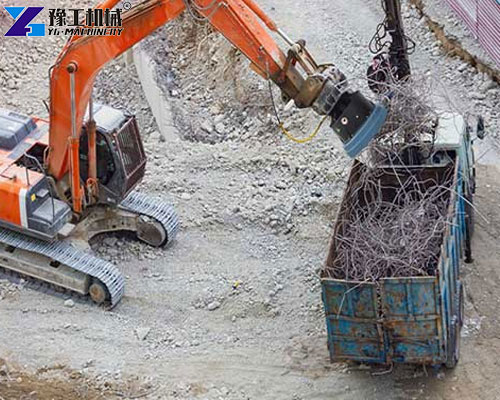 excavator magnet with hydraulic power for scrap yard operations