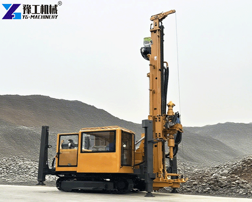 reverse circulation drilling rig operating in sandy and gravel formations