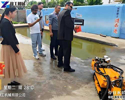 Customer testing a dredging robot during a factory trial