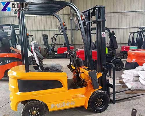 electric forklift warehouse operation