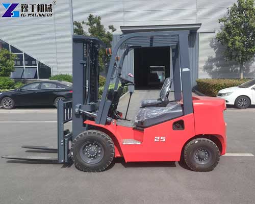EV forklift supplied to a Colombian customer