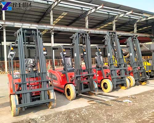 four ev forklifts in YG Machinery