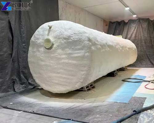 Polyurethane spray machine for tank insulation